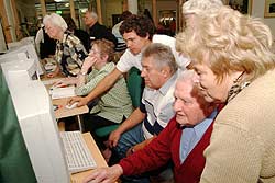 Viel los im Senioren Internetcafe